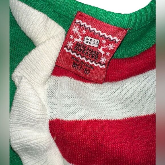 Christmas Dress. Size 7/8. Gingerbread detail on hem - Picture 2 of 5